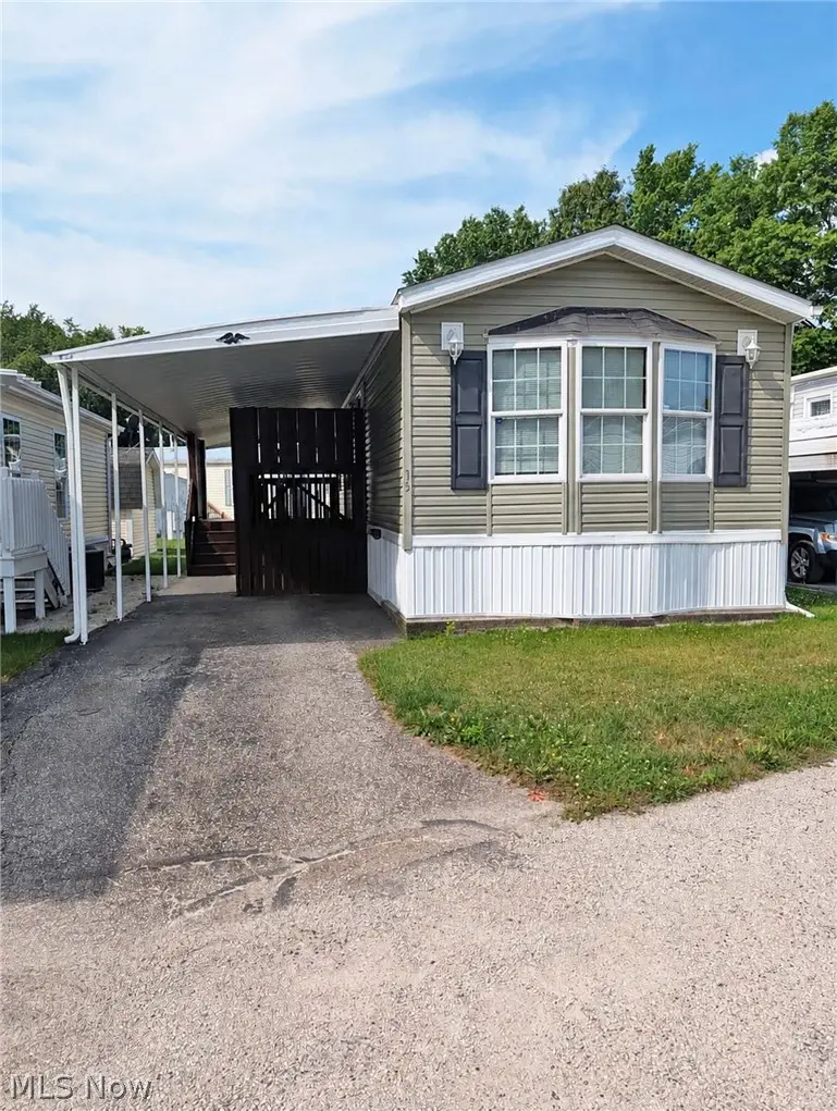 266 Bender Ne Street #15, Navarre, OH 44662 - #1