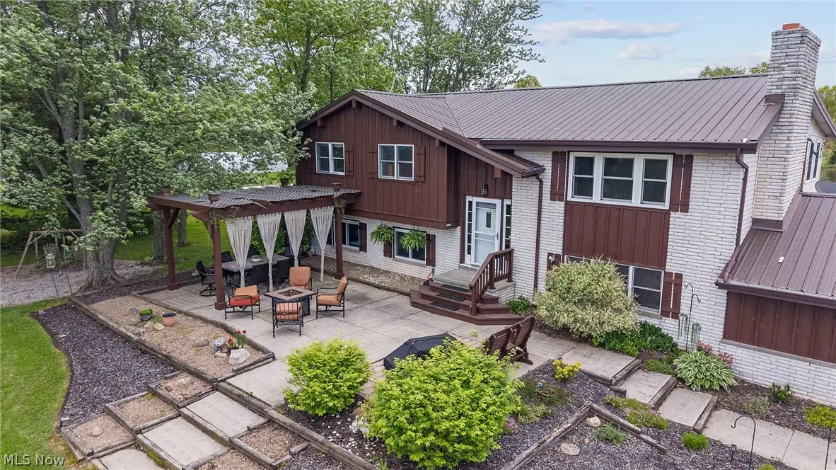 8120 Crow Road, Litchfield, OH 44253 - #1