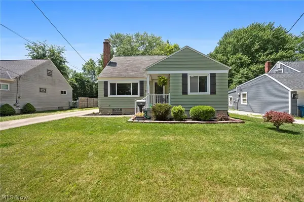 3756 Walter Road, North Olmsted, OH 44070