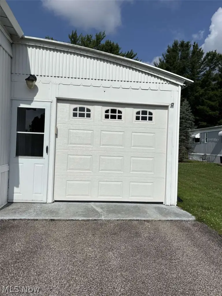 230 Deer Drive, Chardon, OH 44024 - #3
