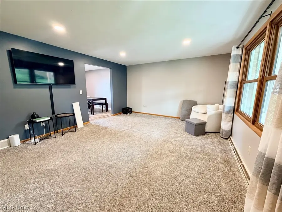 216 High Street, Dover, OH 44622 - #3