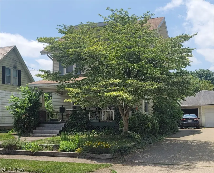 241 Mohican Avenue, Orrville, OH 44667 - #3