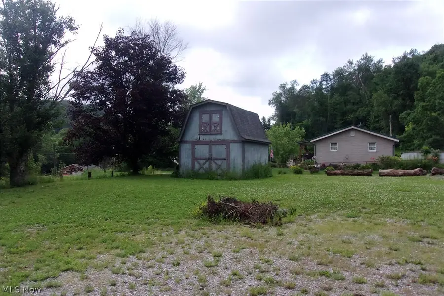 107 Jefferson Street, Amsterdam, OH 43903 - #3