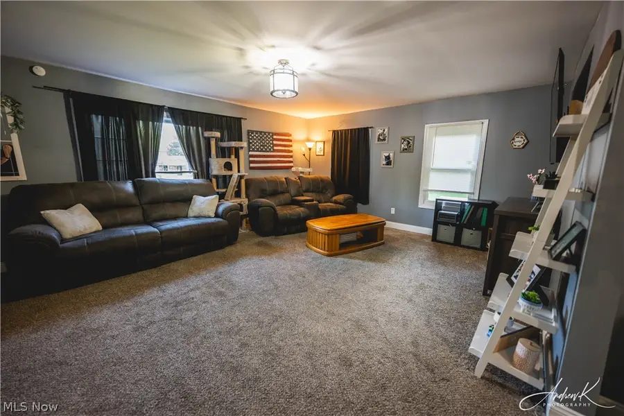 205 52nd Sw Street, Canton, OH 44706 - #3