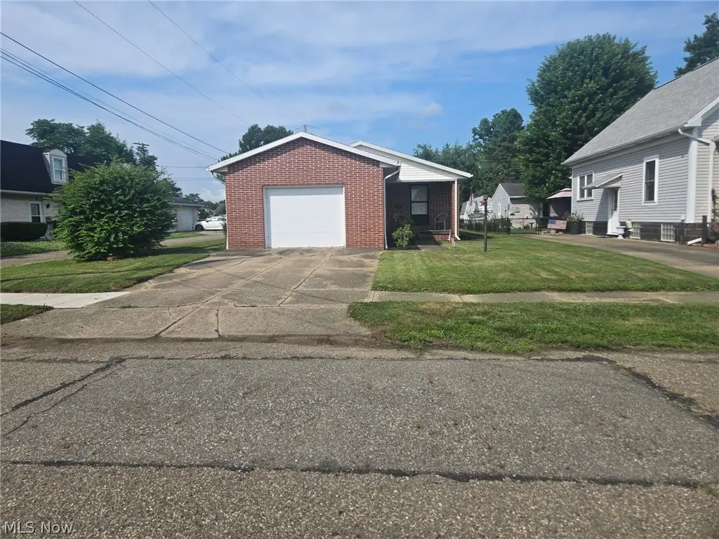 1022 Logan Nw Avenue, New Philadelphia, OH 44663 - #1