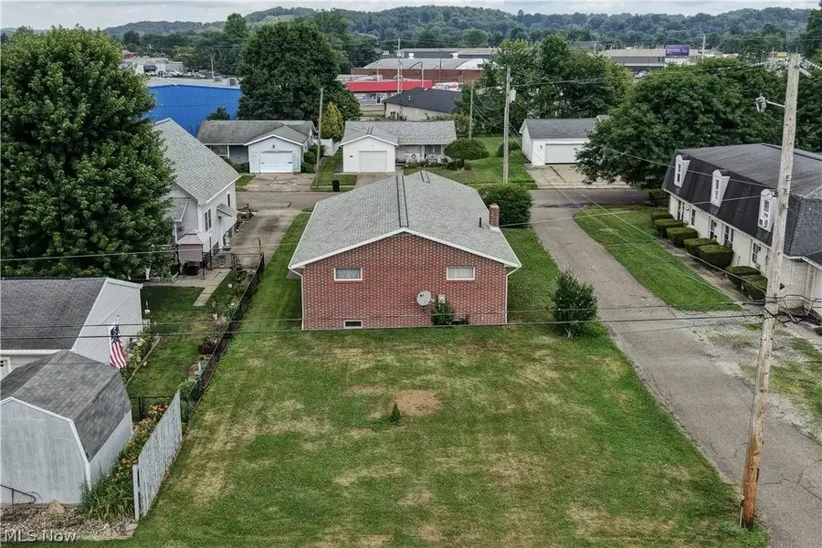 1022 Logan Nw Avenue, New Philadelphia, OH 44663 - #3