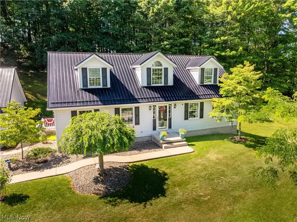270 Salineville Ne Road, Carrollton, OH 44615
