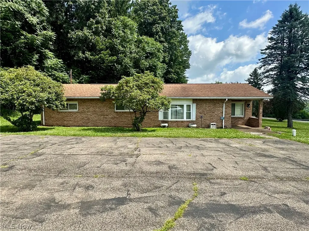 28 Richter Road, Colliers, WV 26035 - #1