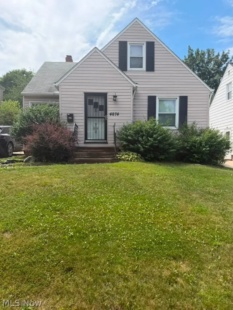 4874 E 93rd Street, Garfield Heights, OH 44125 - #2