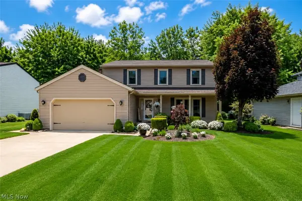 10222 Huntington Park Drive, Strongsville, OH 44136