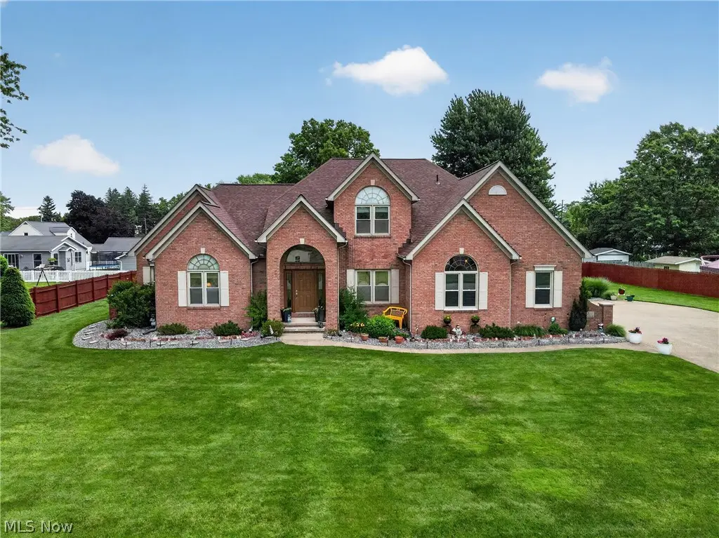 12 Lake Breeze Drive, Conneaut, OH 44030 - #1