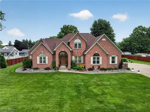 12 Lake Breeze Drive, Conneaut, OH 44030