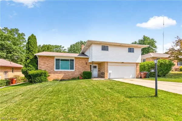 5040 Sandy Hook Drive, Parma, OH 44134