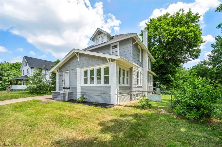 1318 3rd Se Street, Massillon, OH 44646 - #3