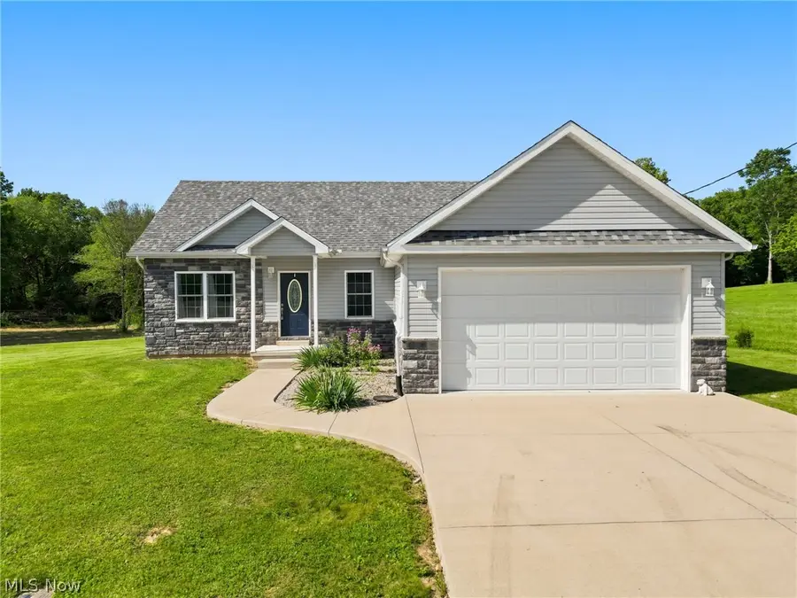 12180 Township Rd 8 Ne, Crooksville, OH 43731 - #3