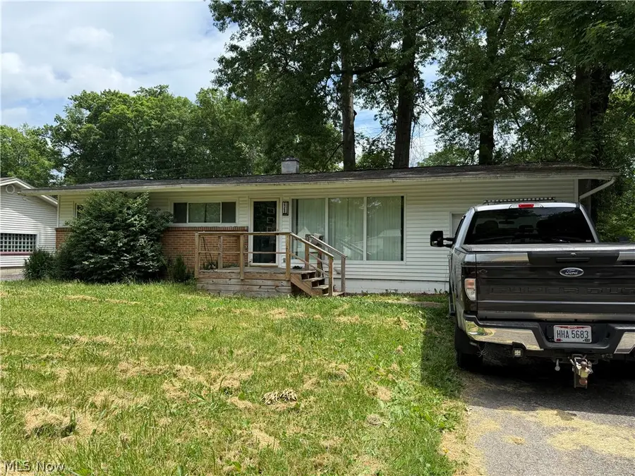 2368 Montgomery Nw Avenue, Warren, OH 44485 - #2