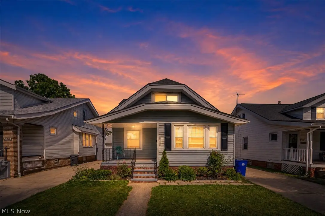 3811 W 136th Street, Cleveland, OH 44111 - #1