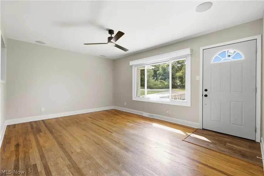 12832 S Portage Street, Doylestown, OH 44230 - #3