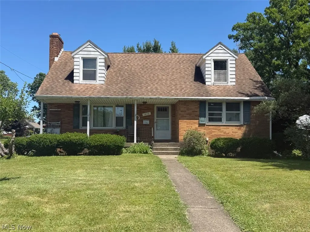 1810 Parkway Boulevard, Alliance, OH 44601 - #1