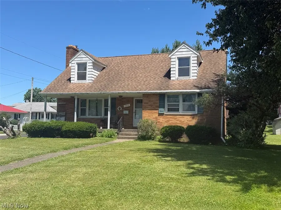 1810 Parkway Boulevard, Alliance, OH 44601 - #2