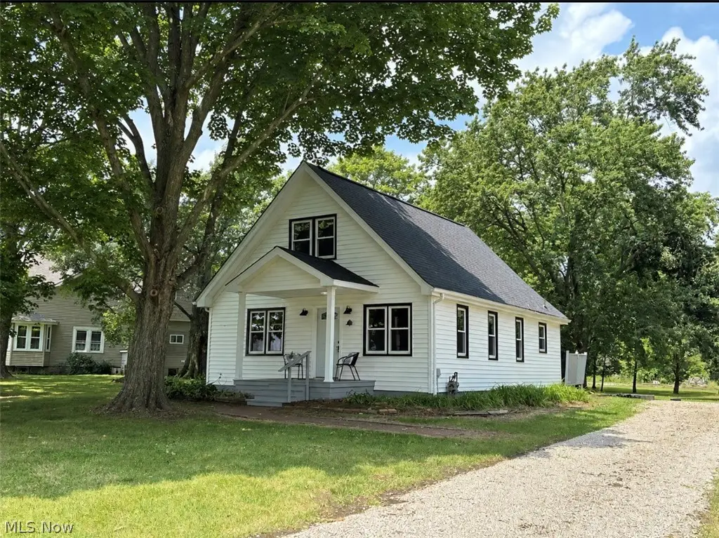 2721 E River Road, Newton Falls, OH 44444 - #1
