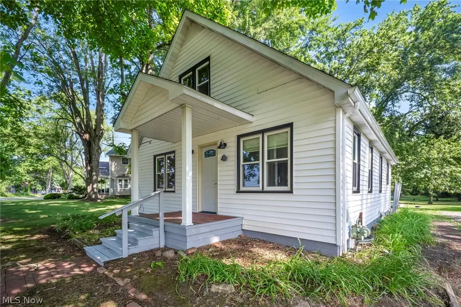 2721 E River Road, Newton Falls, OH 44444 - #2