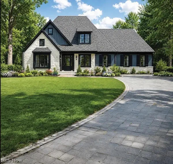 6000 Pine Ridge Trail, Hudson, OH 44236