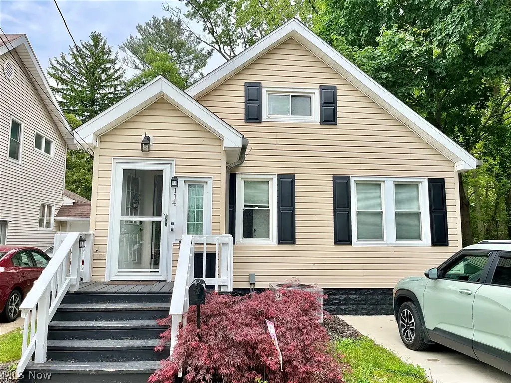 114 Grandview Avenue, Conneaut, OH 44030 - #1