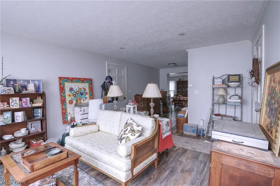 820 Highland Avenue, Wadsworth, OH 44281 - #2