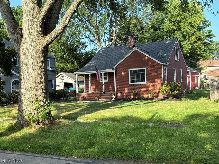 7382 Presley Avenue, Mentor, OH 44060 - #2