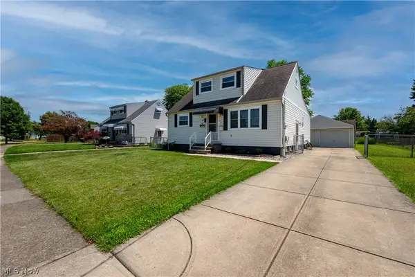 15541 Susan Drive, Brook Park, OH 44142