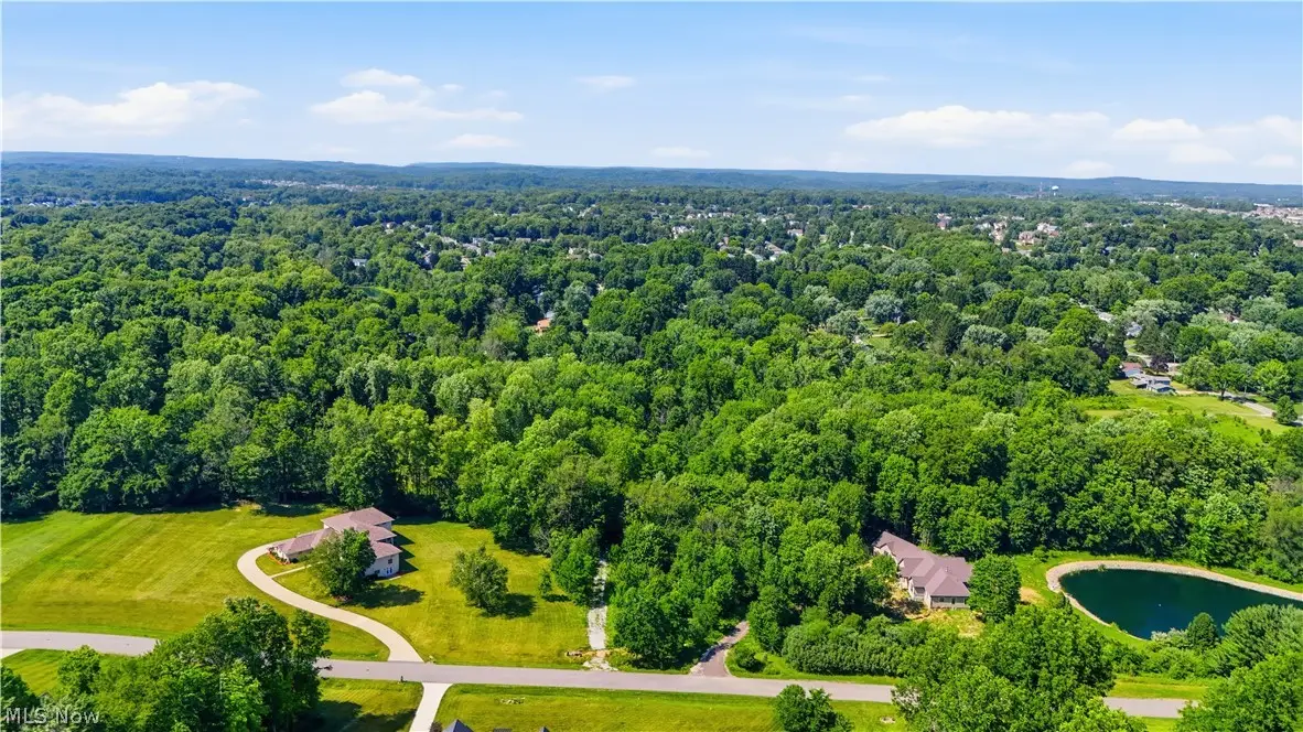 20 S Hametown Road, Akron, OH 44321 - #1