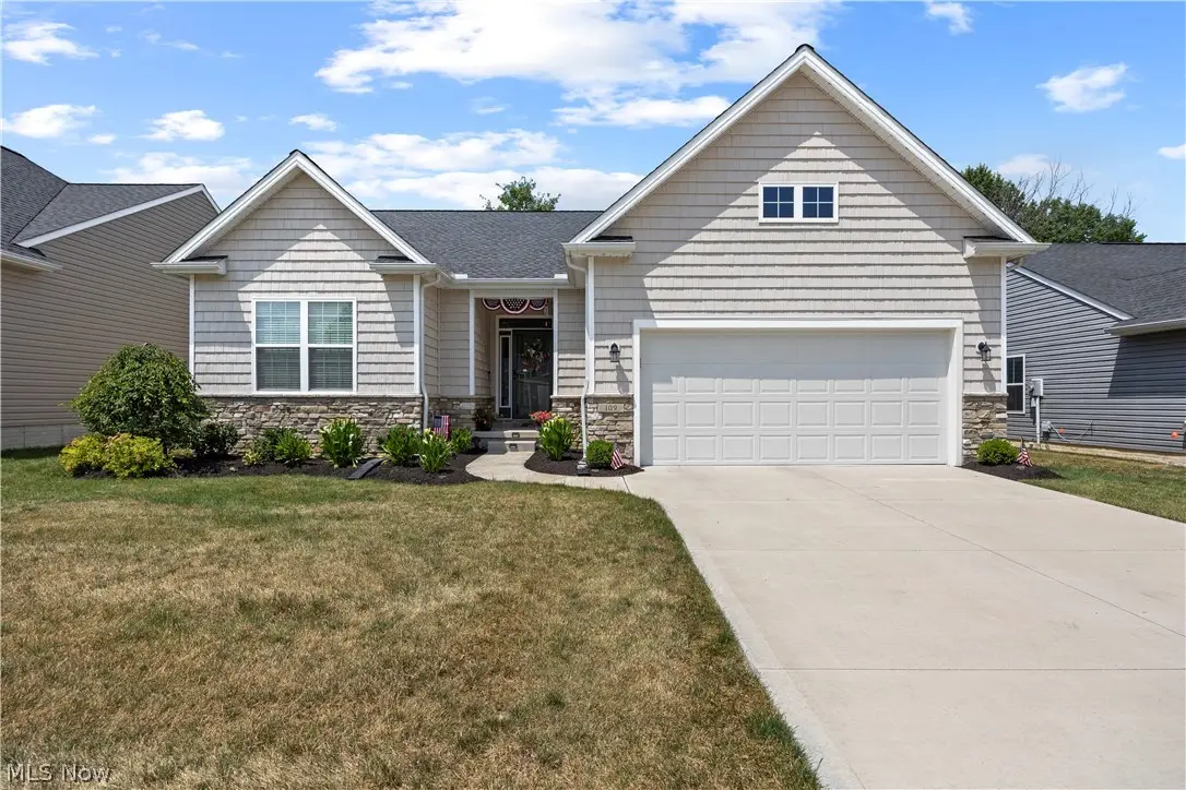 109 W Spring Drive, Elyria, OH 44035 - #1