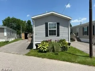 12860 Mayfield Rd #52, Chardon, OH 44024 - #2