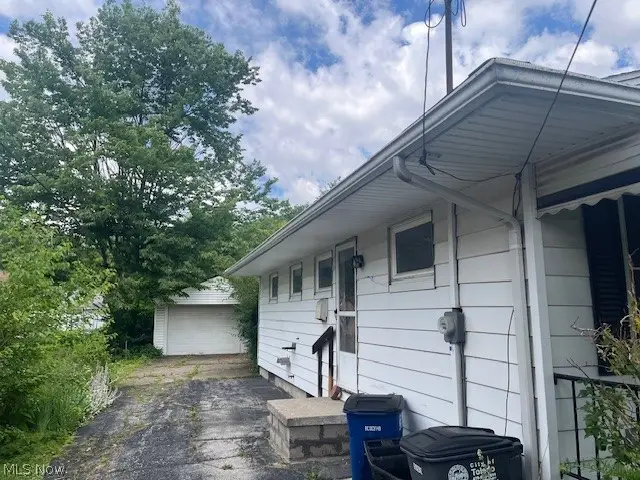 252 Kenmore Avenue, Toledo, OH 43609 - #2