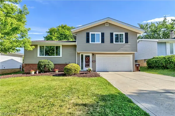 3403 Nottingham Drive, Parma, OH 44134