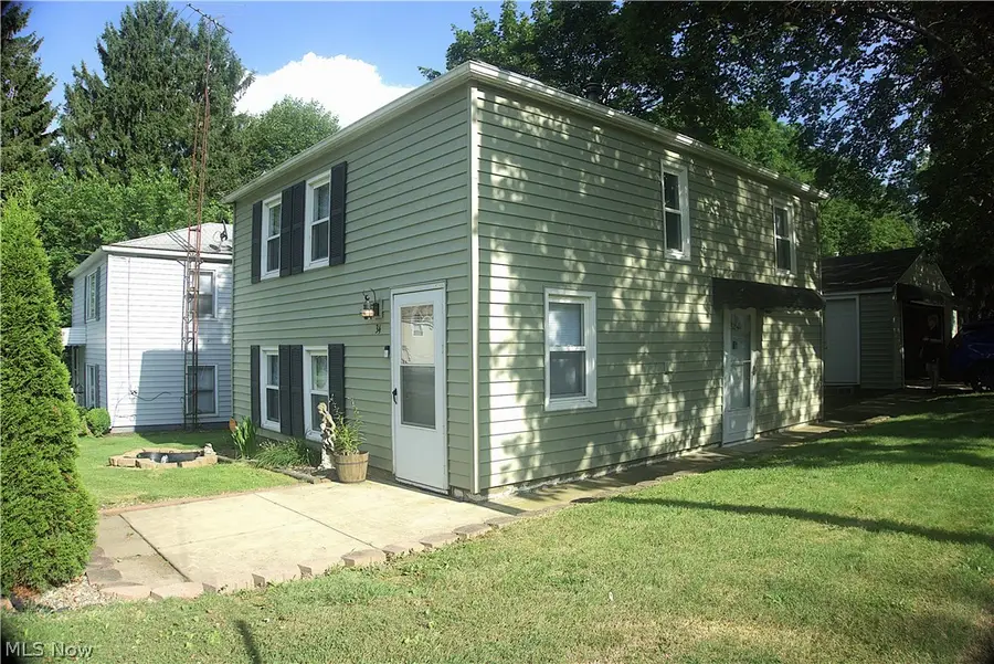 34 Kenmore Avenue, Barberton, OH 44203 - #3