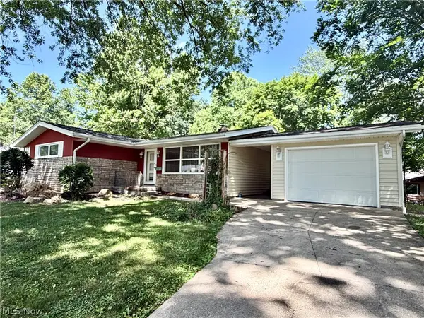 63 W Nineth St. Street, Newton Falls, OH 44444