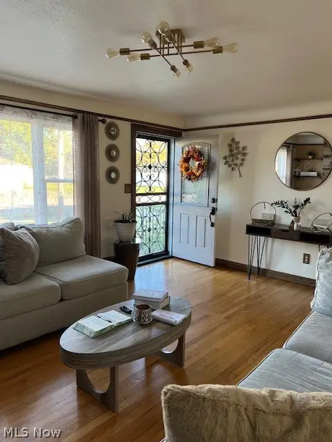 5920 Glenwood Avenue, Maple Heights, OH 44137 - #2