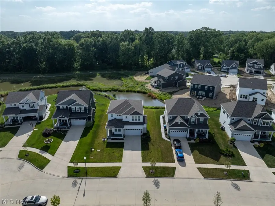 6522 Daisy Lane, Olmsted, OH 44138 - #2