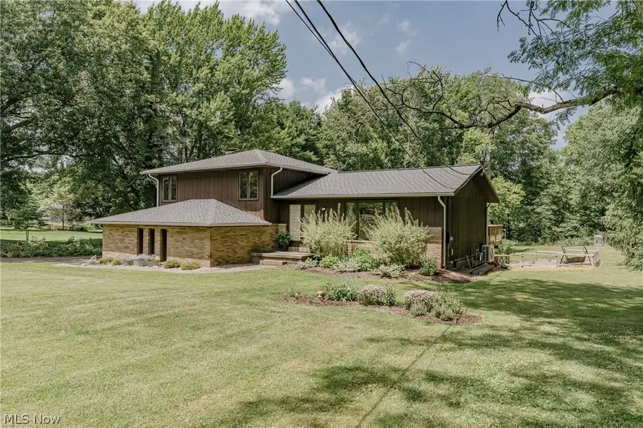 875 Dunning Road, New Franklin, OH 44614 - #2