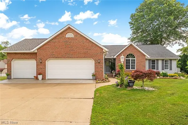 3862 Lorwood Nw Street, Massillon, OH 44646