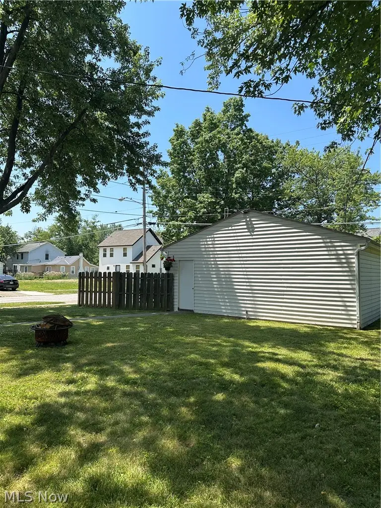288 E 248th Street, Euclid, OH 44123 - #3