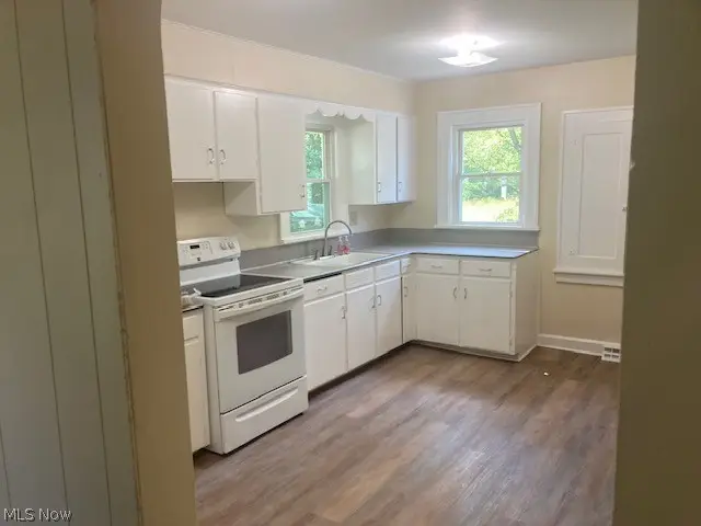 4977 Damon, Warren, OH 44483 - #2