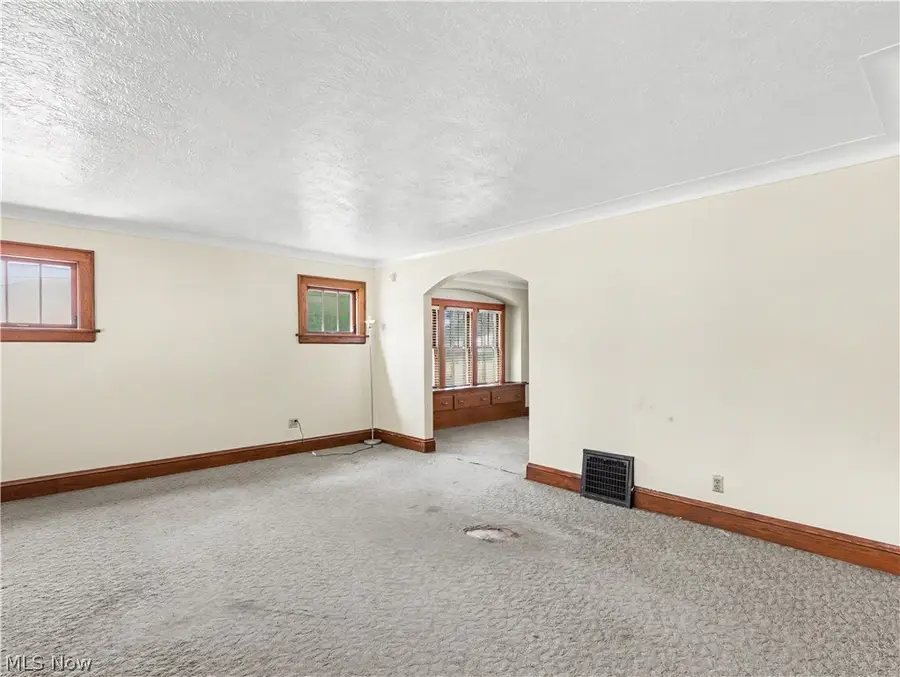 1458 Breiding Road, Akron, OH 44310 - #3