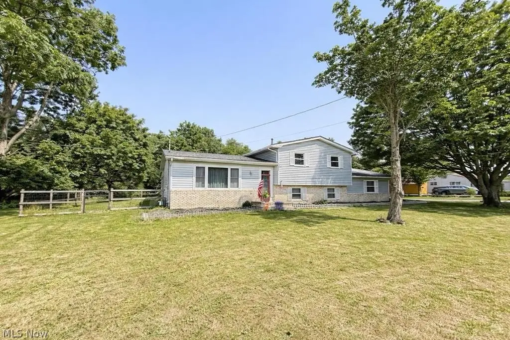 831 N Crestline Street, Crestline, OH 44827 - #1