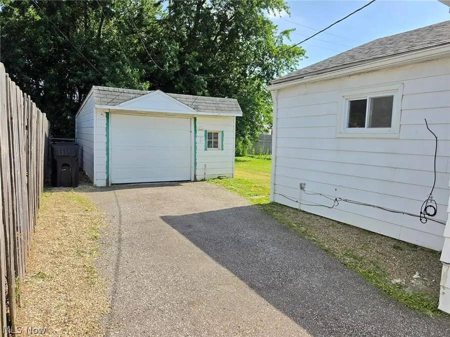 12813 Guardian Boulevard, Cleveland, OH 44135 - #3