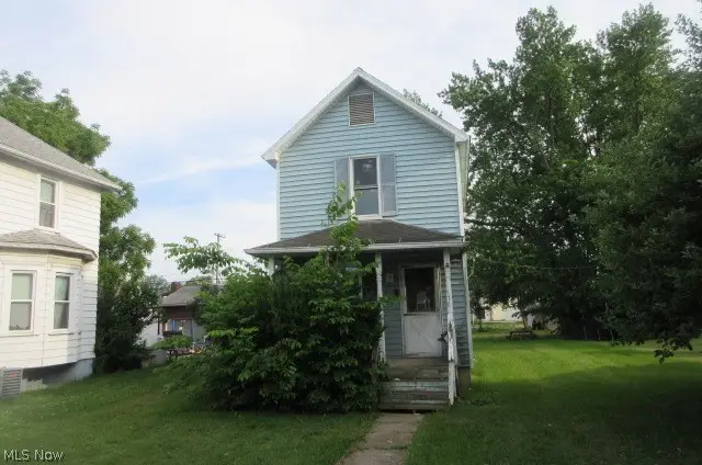 176 E Maryland Avenue, Sebring, OH 44672 - #2