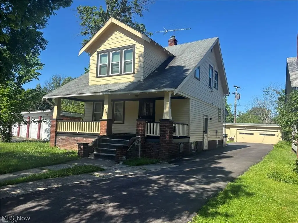 956 Nobleshire Road, Cleveland Heights, OH 44121 - #1