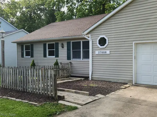 37888 N Doovys Street, Avon, OH 44011